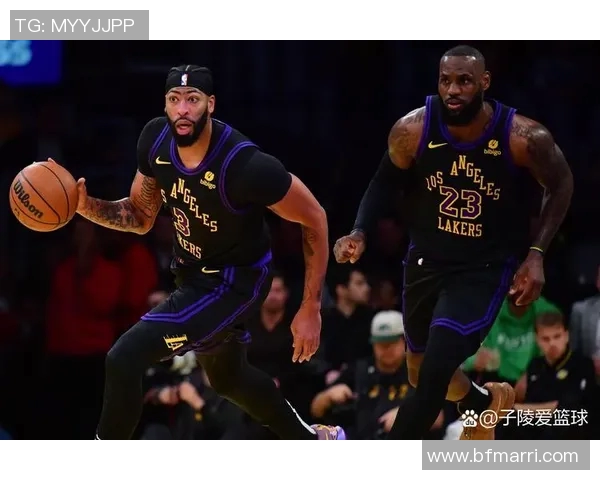 2008年NBA季后赛湖人对掘金精彩对决回顾与分析