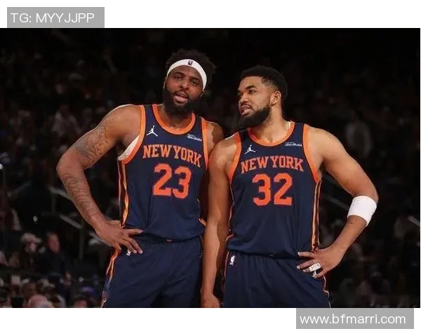 2013年湖人队与纽约尼克斯的精彩对决回顾与分析