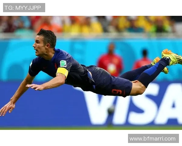 2014年世界杯经典对决回顾荷兰与巴西的激烈较量视频重温