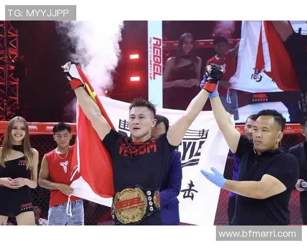 UFC蜘蛛与迪亚的巅峰对决谁将成为传奇格斗之王